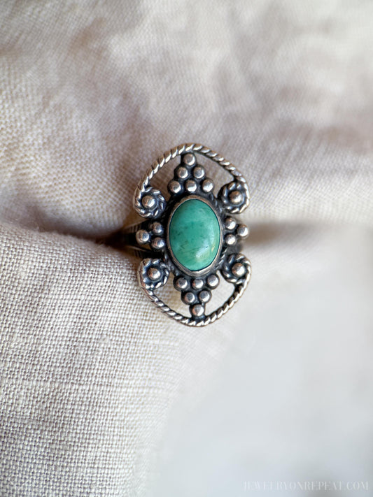 Vintage Turquoise Gemstone Ring in Sterling Silver