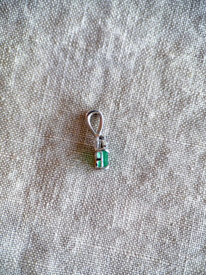 Vintage 1990s Emerald Pendant in 14k White Gold