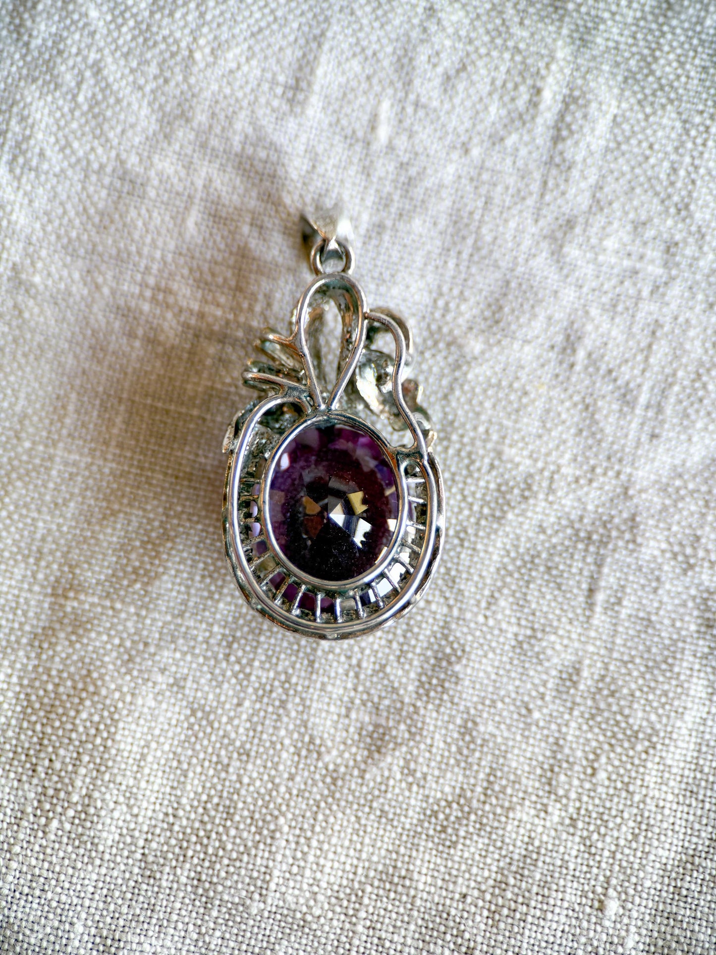 Vintage Purple Sapphire Pendant Necklace in 18k White Gold