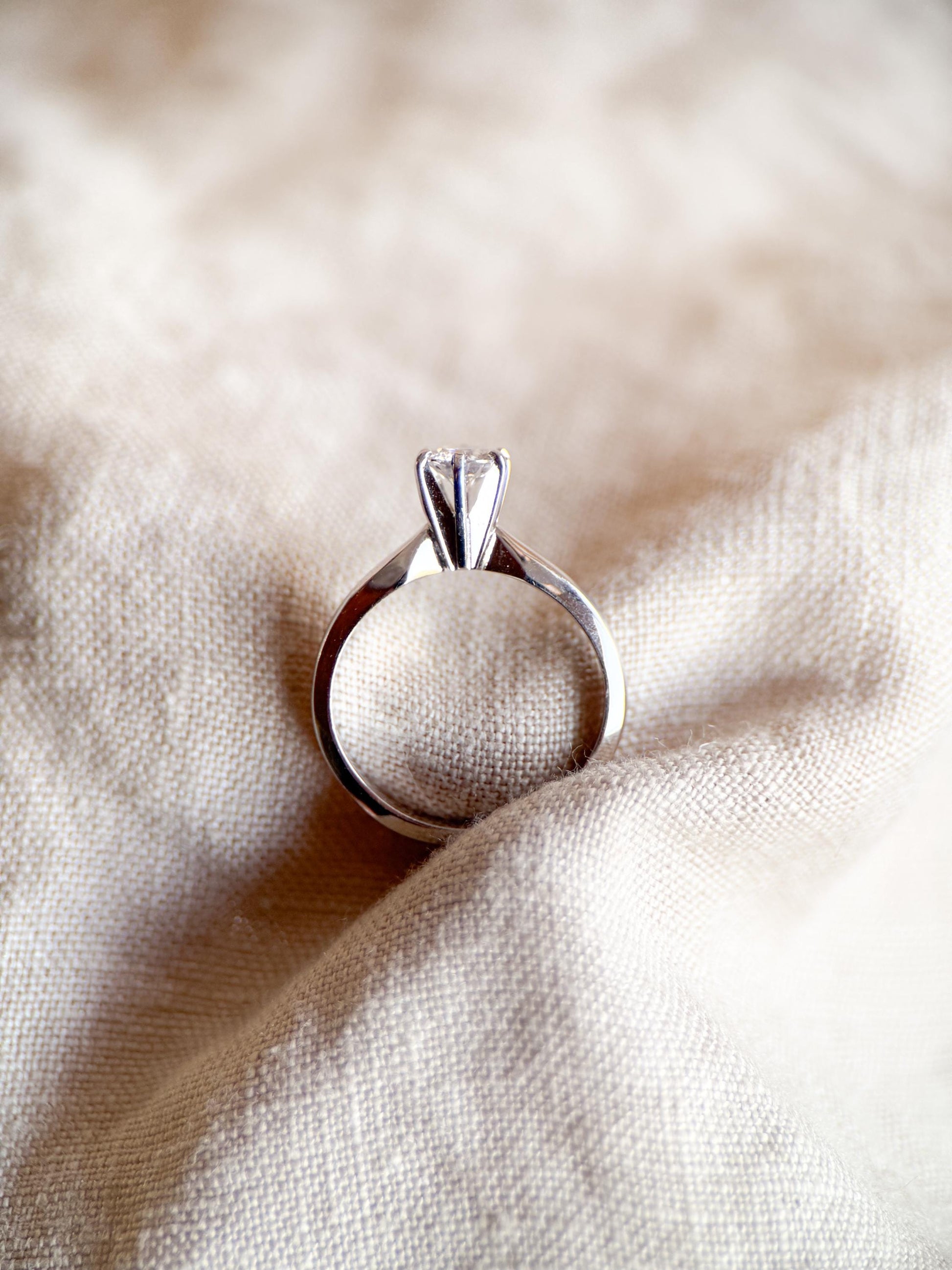 Vintage Diamond Engagement Ring, Round Cut, 18k White Gold, 1990s Solitaire Bridal Ring