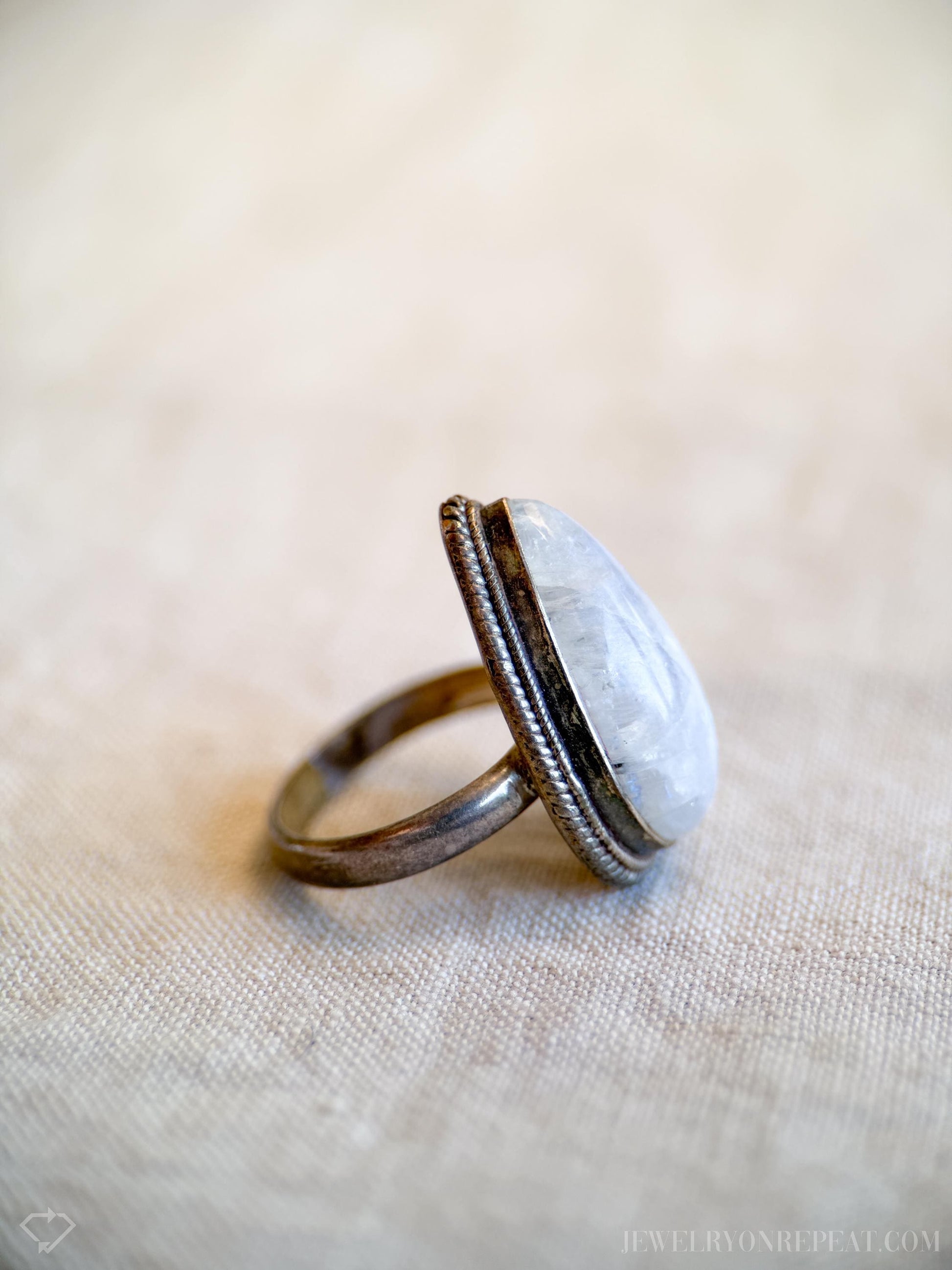 Vintage Moonstone Gemstone Ring in Sterling Silver