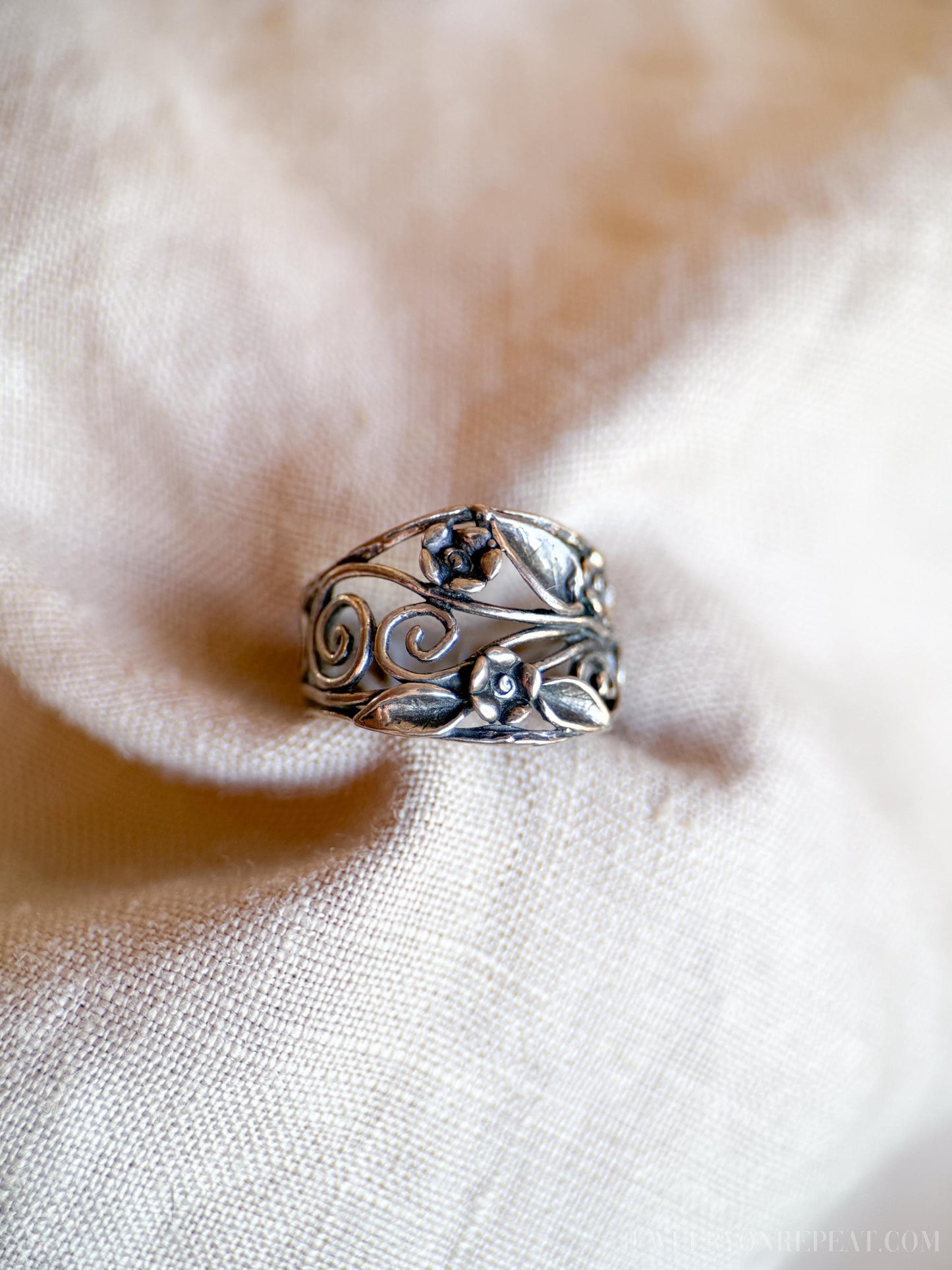 Vintage Sterling Silver Floral Scroll Band, Southwestern Inlay Ring, Boho Statement Jewelry