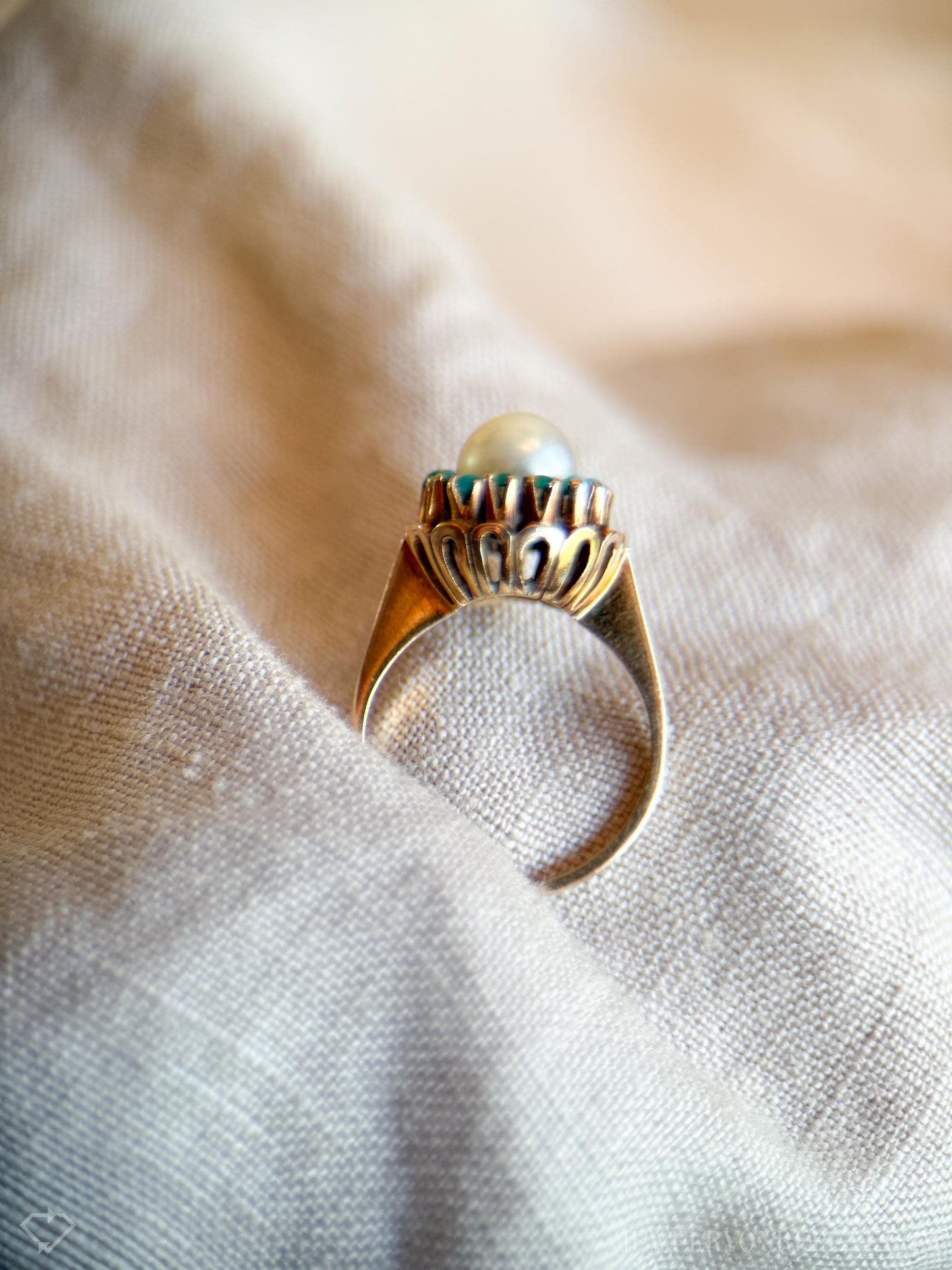 Vintage Pearl and Turquoise Halo Gemstone Ring in 18k Gold