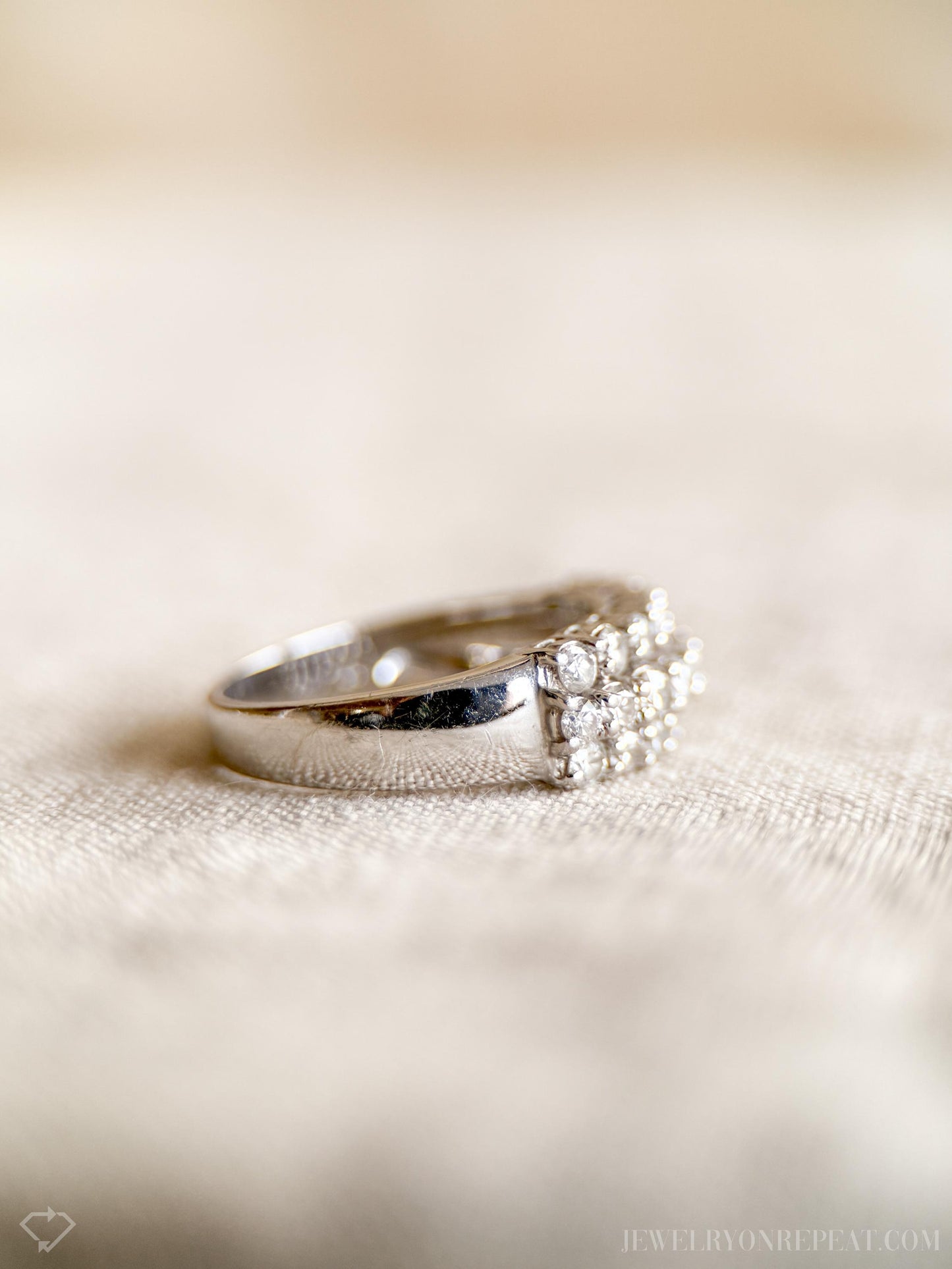 Vintage Diamond Wedding Band in 18k White Gold, Retro Jewelry from the 1990s - Timeless, Sustainable, @JewelryOnRepeat