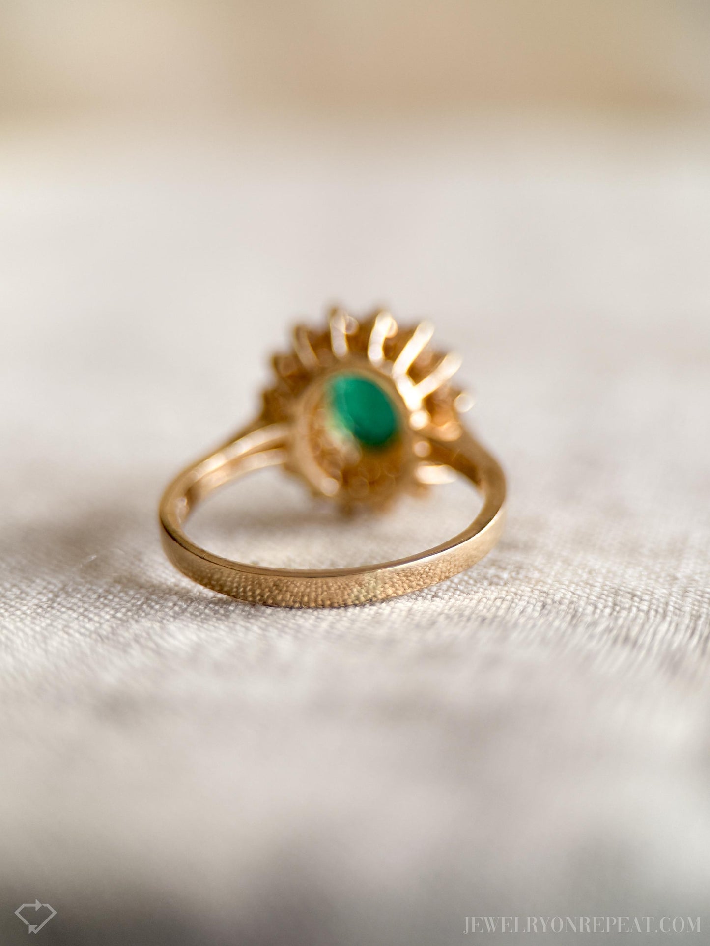 Vintage Emerald and Diamond Halo Ring in 14k Gold, Retro Jewelry from the 1990s - Timeless, Sustainable, @JewelryOnRepeat