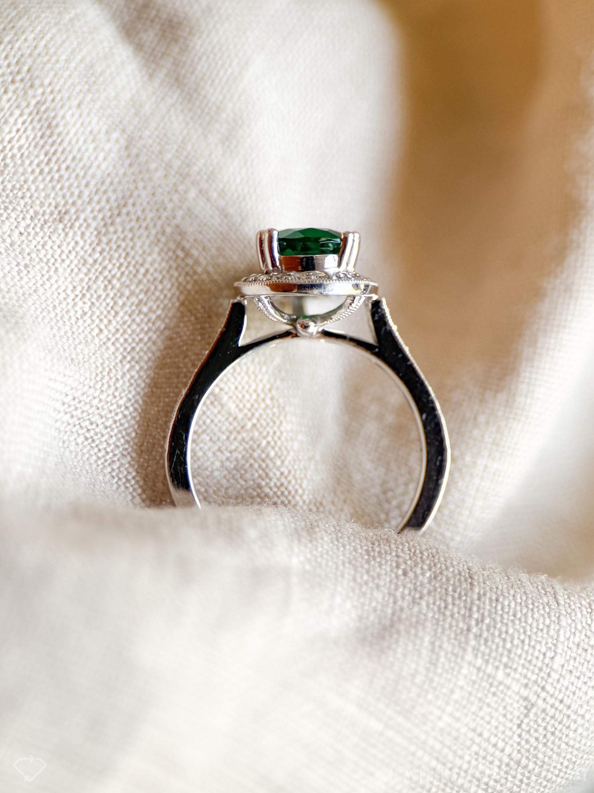 Vintage Emerald and Diamond Halo Ring in 14k White Gold, Retro Jewelry from the 1990s - Timeless, Sustainable, @JewelryOnRepeat