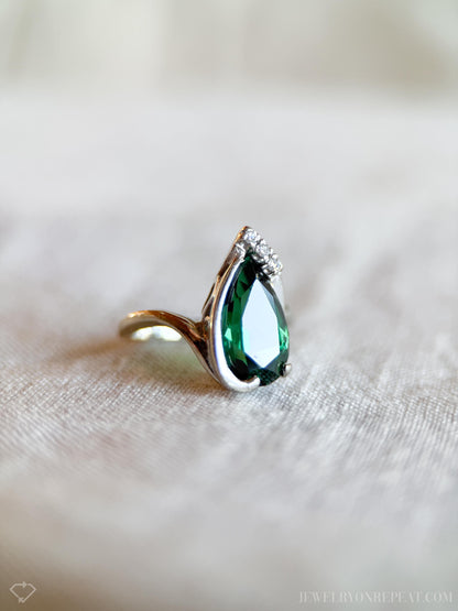 Vintage 1980s Green Garnet Gemstone Ring, 14k White Gold