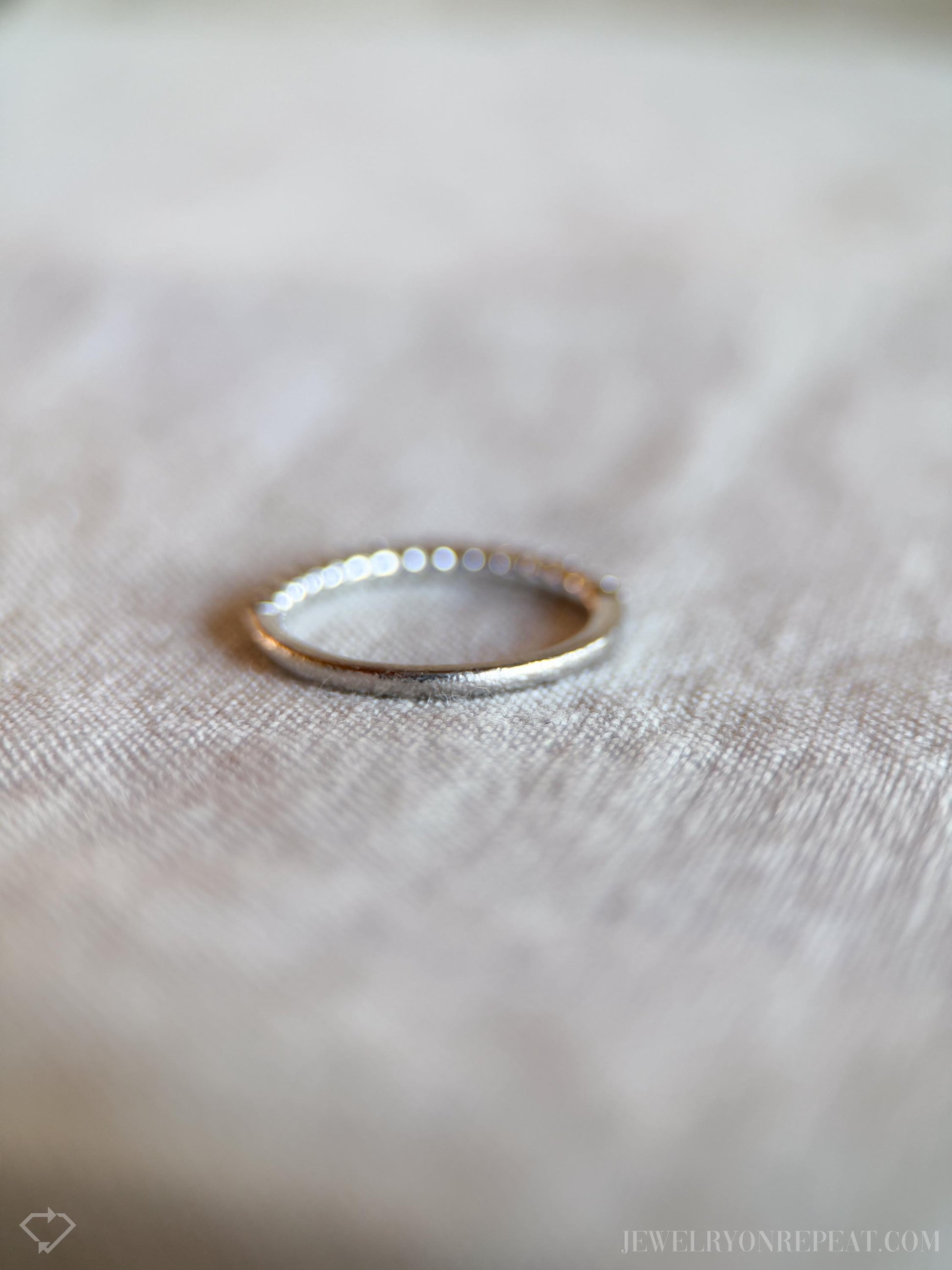 Vintage Diamond Wedding Band in 14k White Gold, Retro Jewelry from the 1990s - Timeless, Sustainable, @JewelryOnRepeat