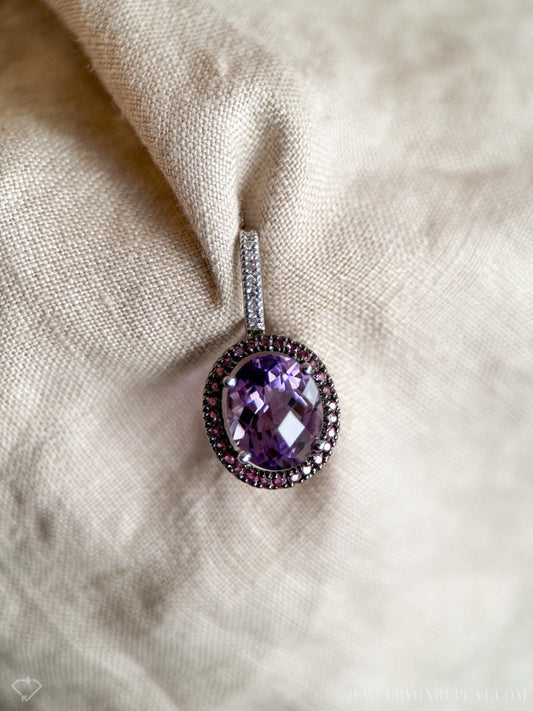 Vintage Amethyst Gemstone Halo Pendant in 14k Gold, Retro Jewelry from the 1990s - Timeless, Sustainable, @JewelryOnRepeat