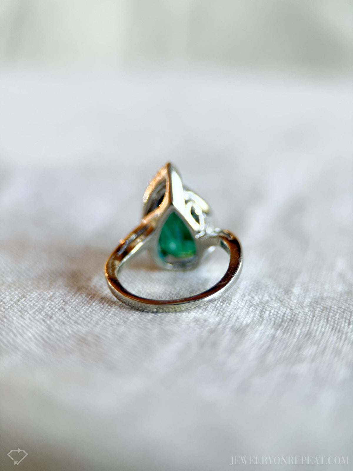Vintage 1980s Green Garnet Gemstone Ring, 14k White Gold