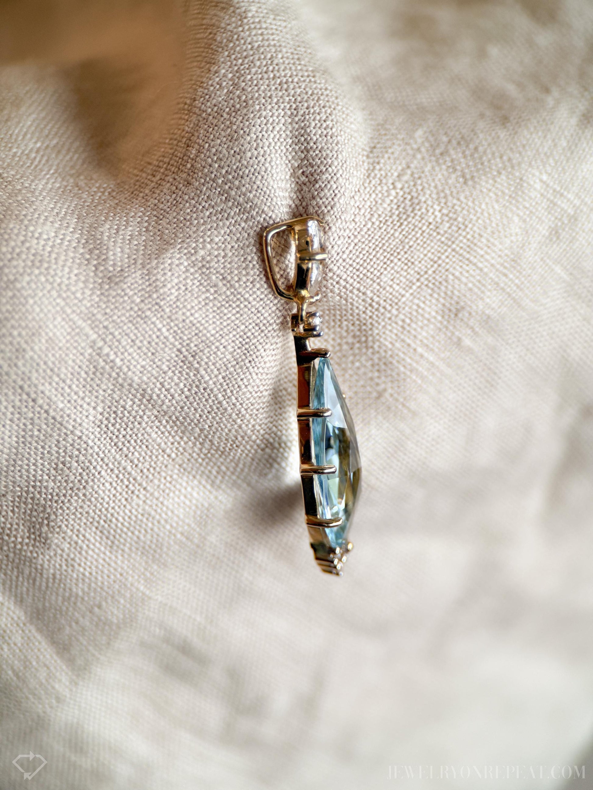 Vintage Blue Topaz Gemstone Pendant in 14k Gold, Antique Jewelry from the 1980s - Timeless, Sustainable, @JewelryOnRepeat