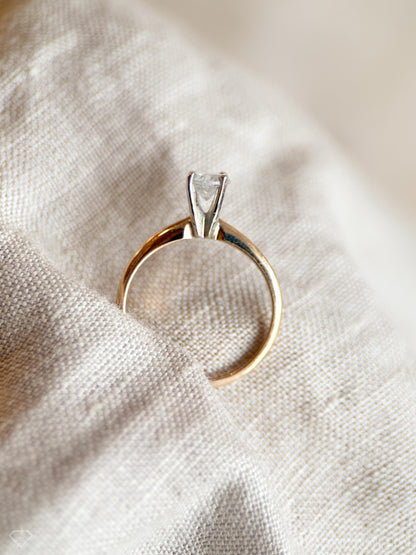 Vintage Diamond Engagement Ring, Round Cut, 14k Gold, Solitaire Bridal Ring