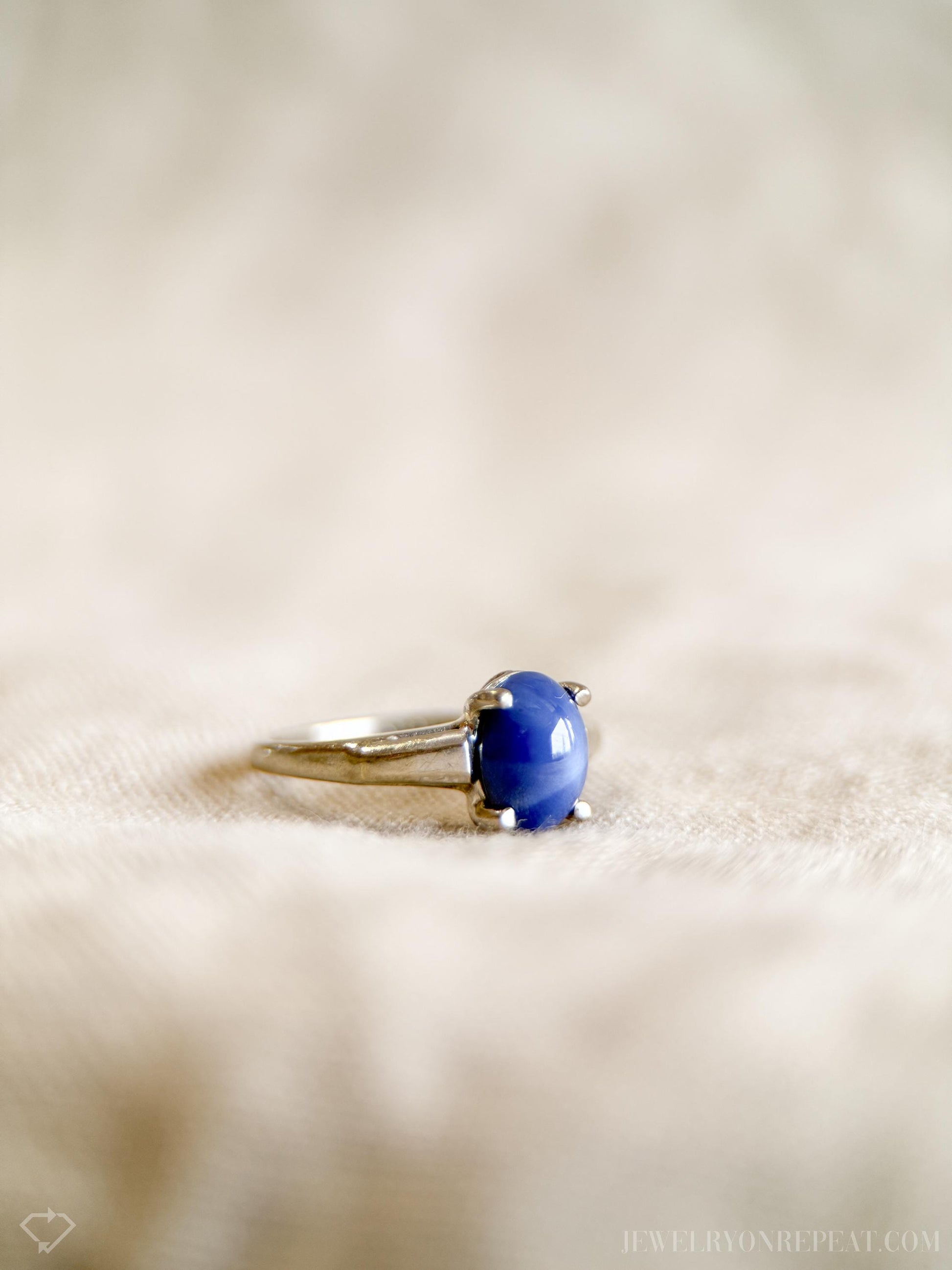 Vintage Star Sapphire Ring, 10k White Gold, Oval Tapered Statement Ring, Bold Gemstone Jewelry
