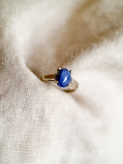 Vintage Star Sapphire Ring, 10k White Gold, Oval Tapered Statement Ring, Bold Gemstone Jewelry