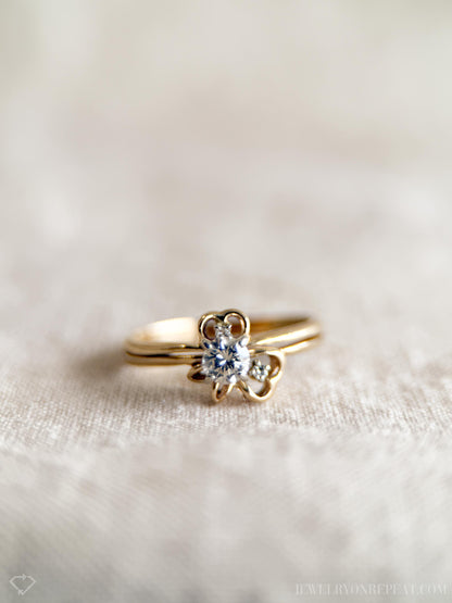 Vintage 1970s Diamond Engagement Ring in 14k Gold