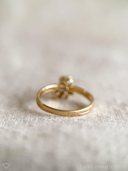 Vintage 1970s Diamond Engagement Ring in 14k Gold