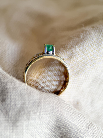Vintage Emerald and Diamond Ring, 10k Gold, Filigree Band Statement Ring, Bold Gemstone Jewelry