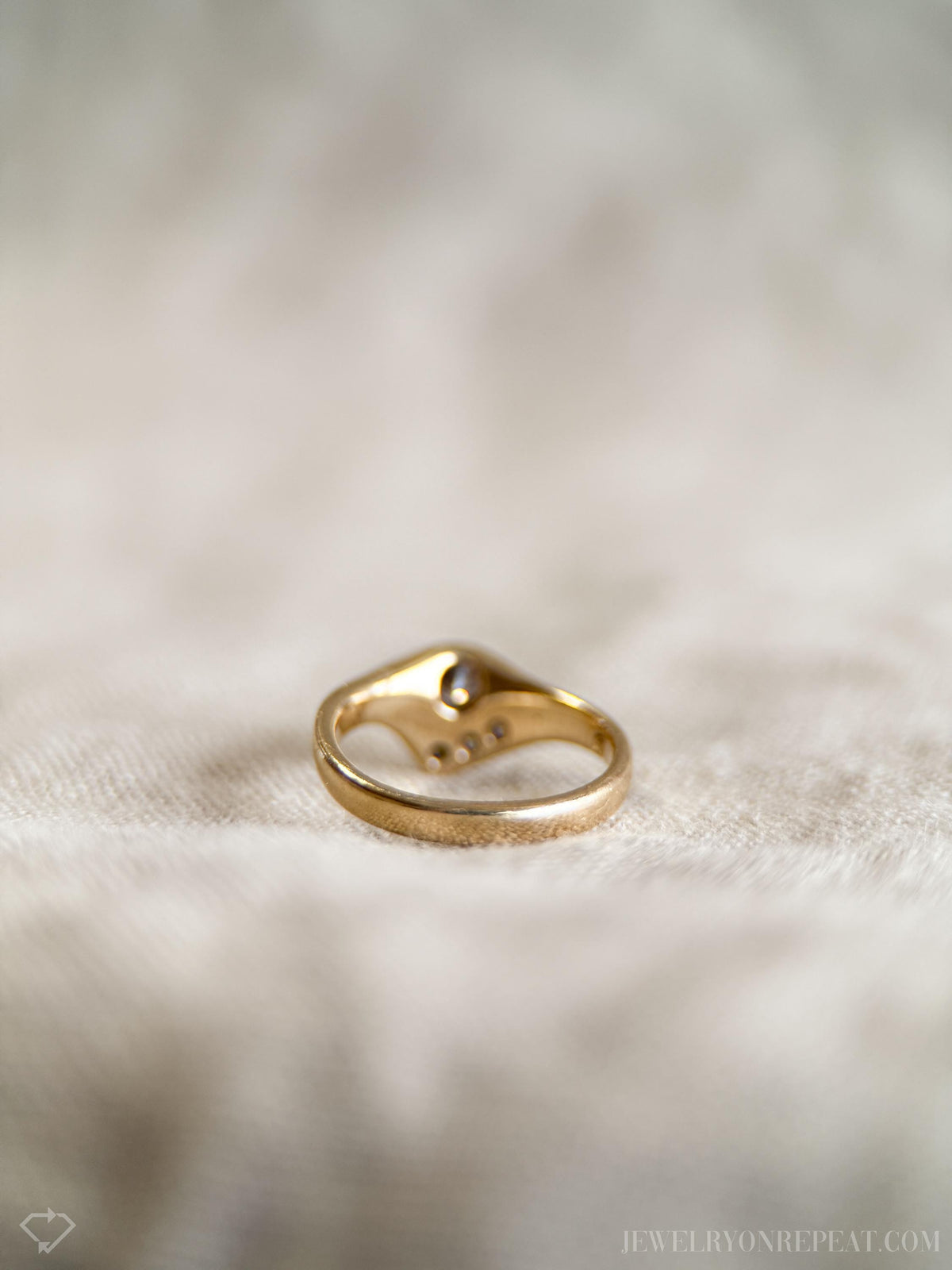 Vintage 1960s Diamond Engagement Ring in 14k Gold