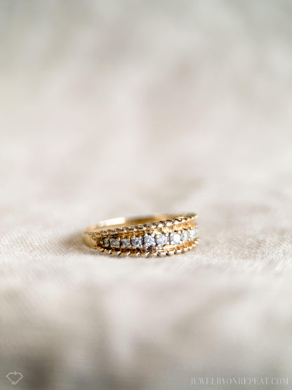 Vintage 1990s Diamond Milgrain Wedding Band in 14k Gold