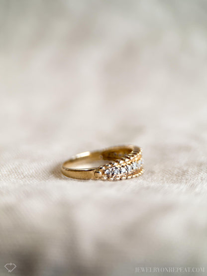 Vintage 1990s Diamond Milgrain Wedding Band in 14k Gold