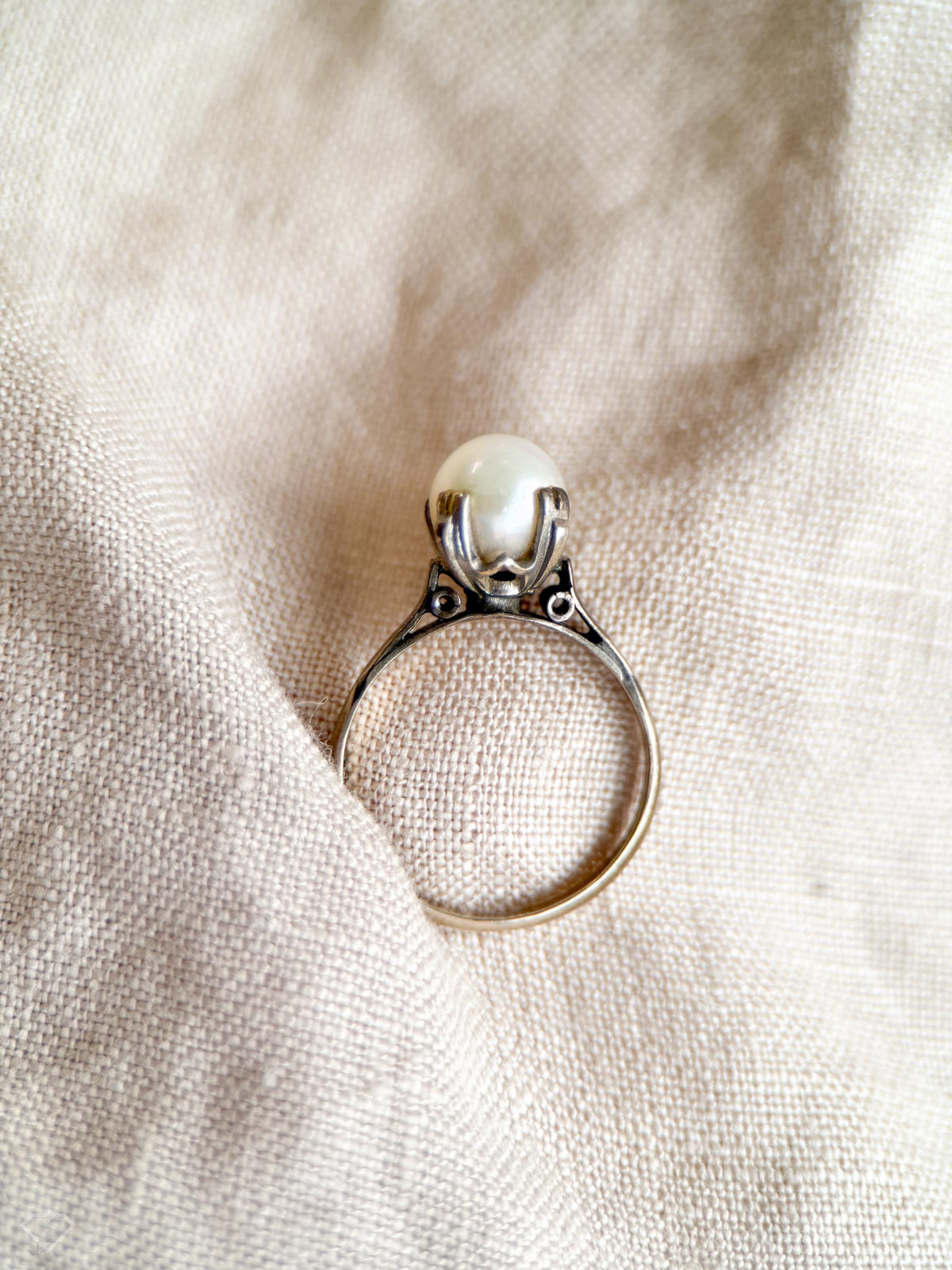 Vintage 1940s Pearl Solitaire Engagement Ring in 14k White Gold • One-of-a-kind Vintage Jewelry