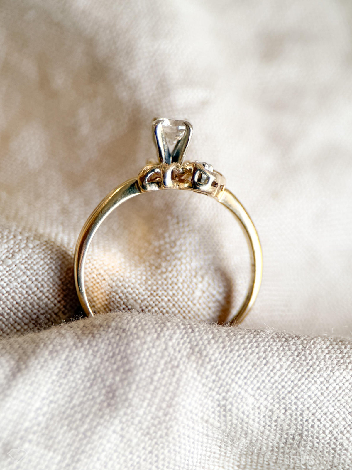 Vintage 1970s Diamond Engagement Ring in 14k Gold