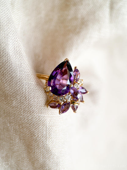 Vintage 1980s Amethyst & Diamond Cluster Ring in 14k Gold