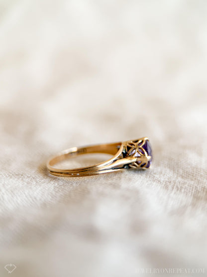 Vintage Amethyst Solitaire Ring, 14k Gold, Dainty Filigree February Birthstone Ring