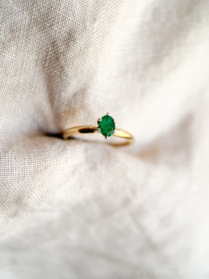 Vintage Emerald Engagement Ring, Oval Cut, 14k Gold, Solitaire Bridal Ring