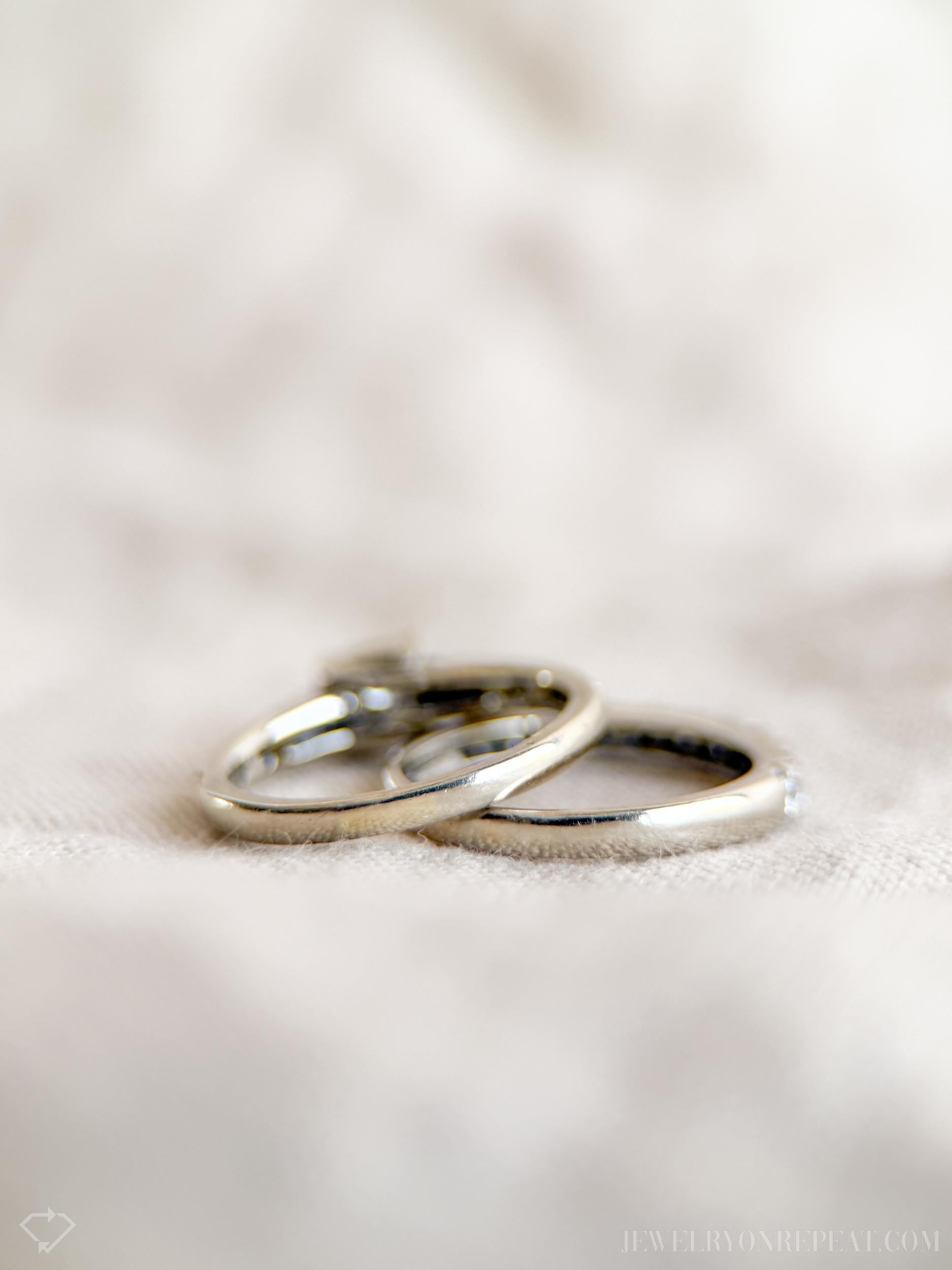 Vintage Diamond Engagement Ring and Matching Wedding Band, Round Cut, 14k White Gold, Classic Prong Bridal Set