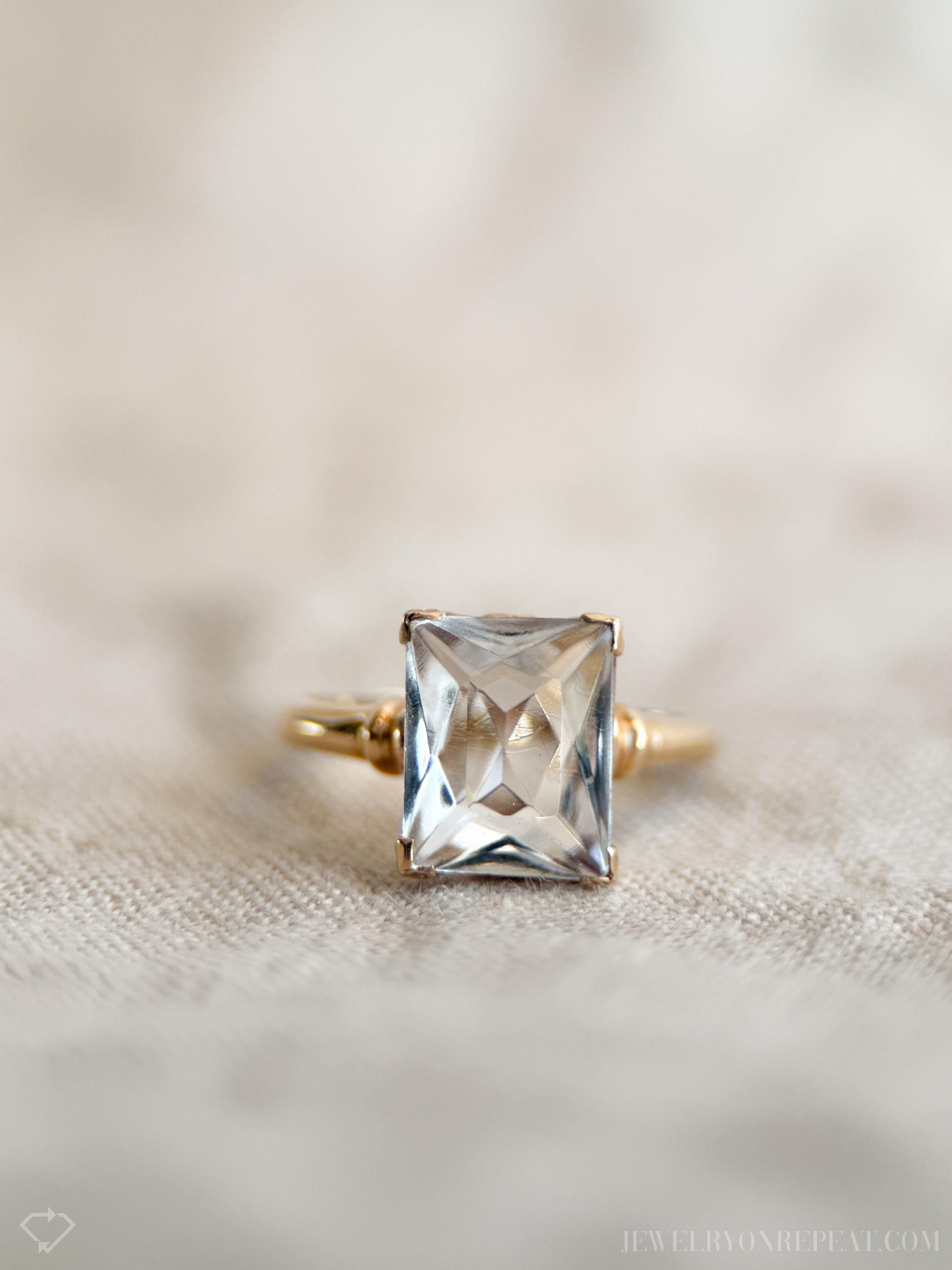 Vintage White Quartz Gemstone Ring in 10k Gold, Antique Jewelry from the 1940s - Timeless, Sustainable, @JewelryOnRepeat