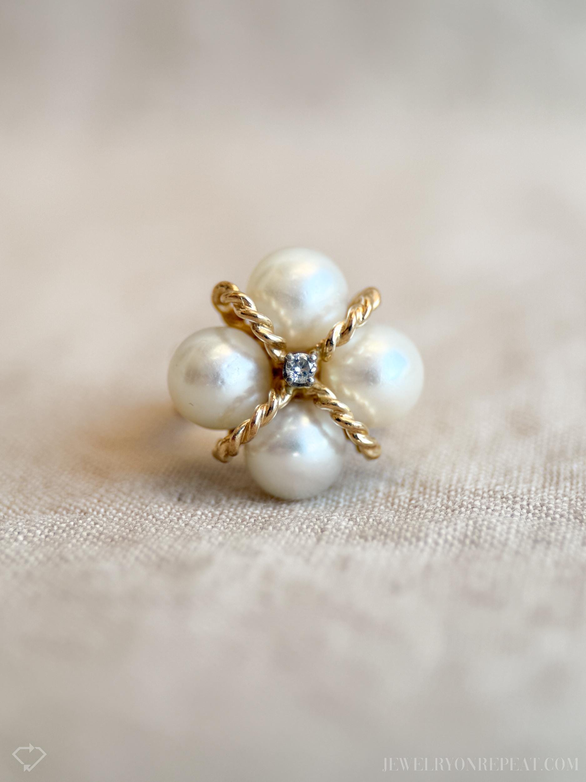 Vintage Cluster Pearl Ring in 14k Gold, Antique Jewelry from the 1970s - Timeless, Sustainable, @JewelryOnRepeat