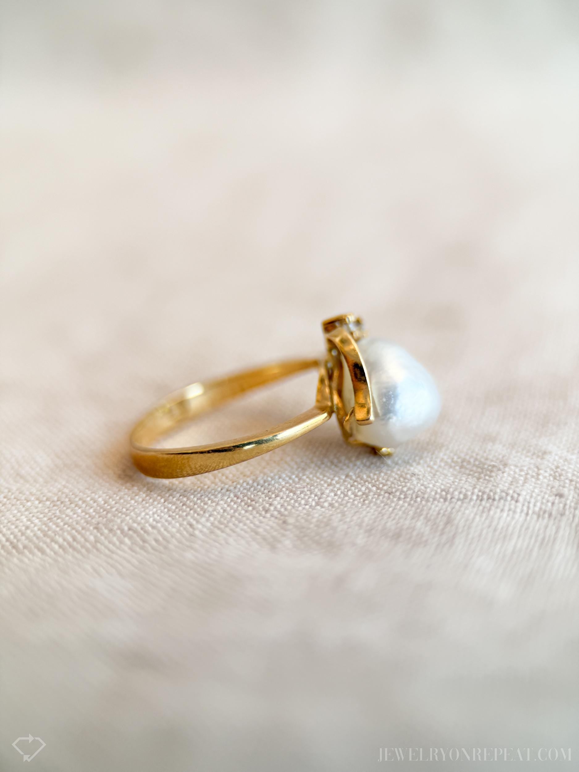 Vintage 1970s Diamond & Pearl Ring in 14k Gold