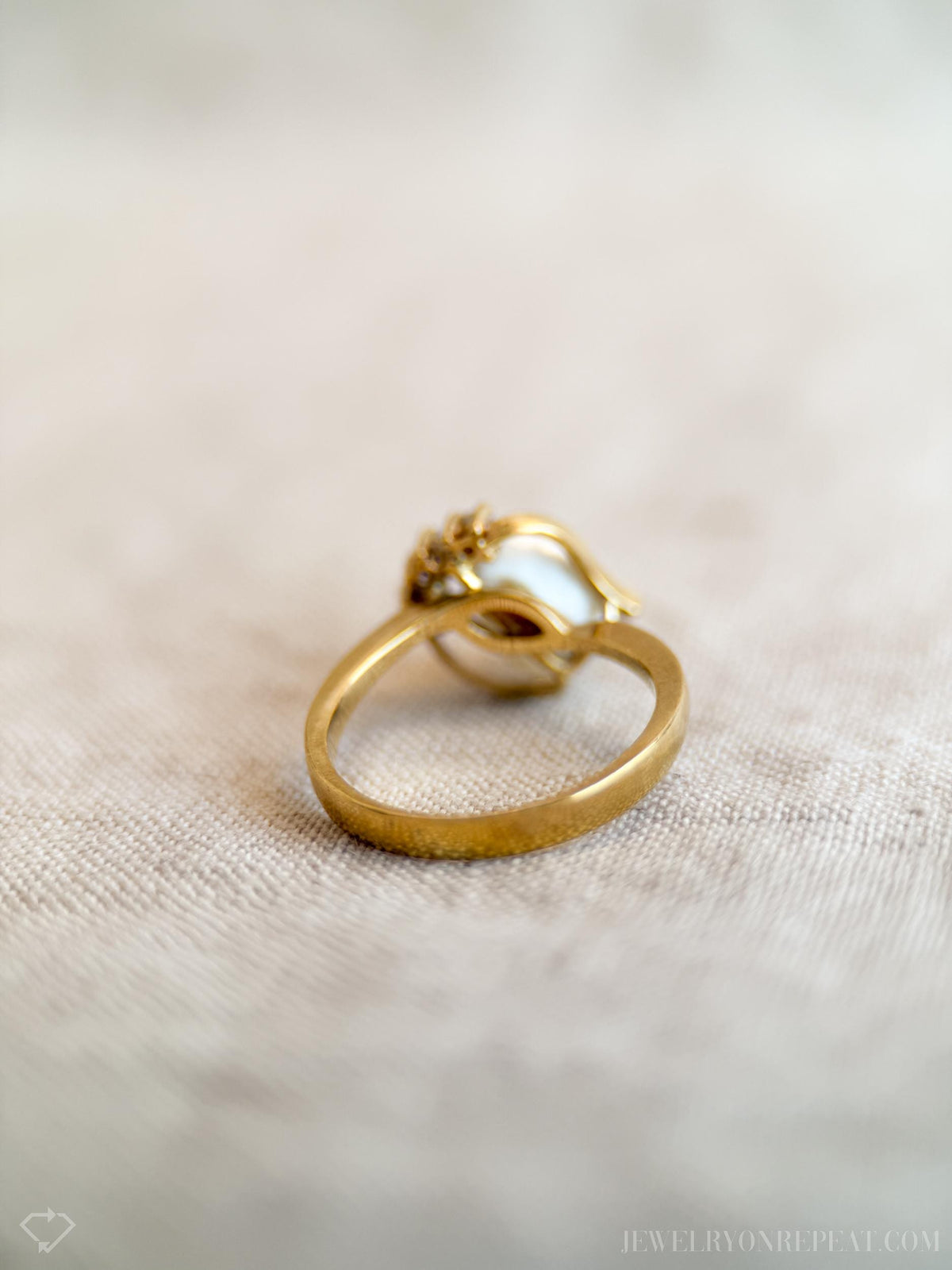 Vintage 1970s Diamond & Pearl Ring in 14k Gold