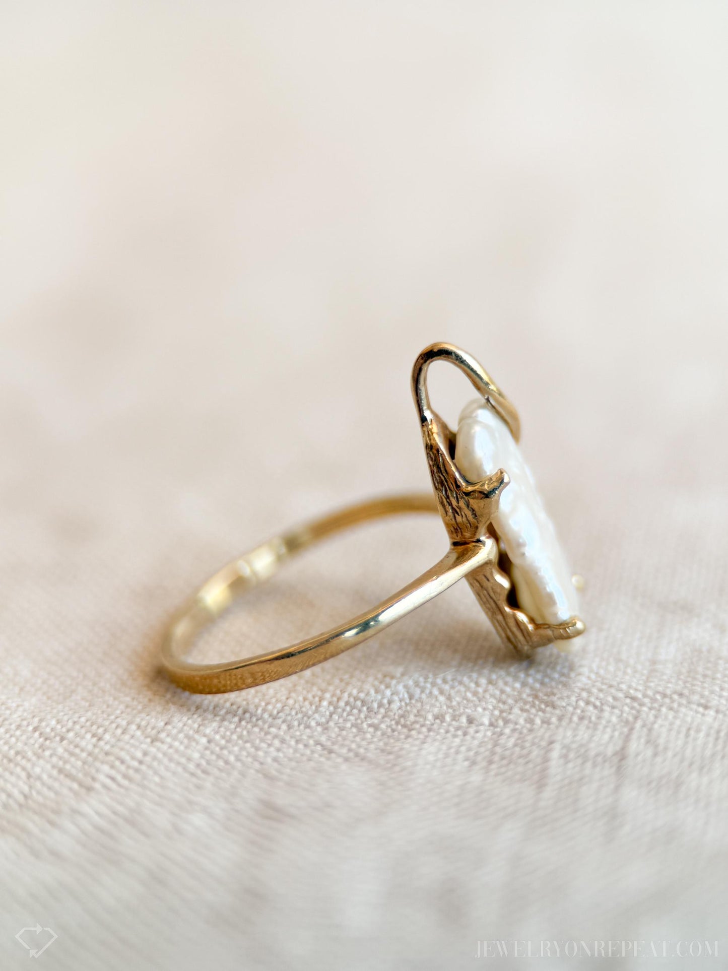 Vintage Diamond and Pearl Ring in 10k Gold, Antique Jewelry from the 1970s - Timeless, Sustainable, @JewelryOnRepeat