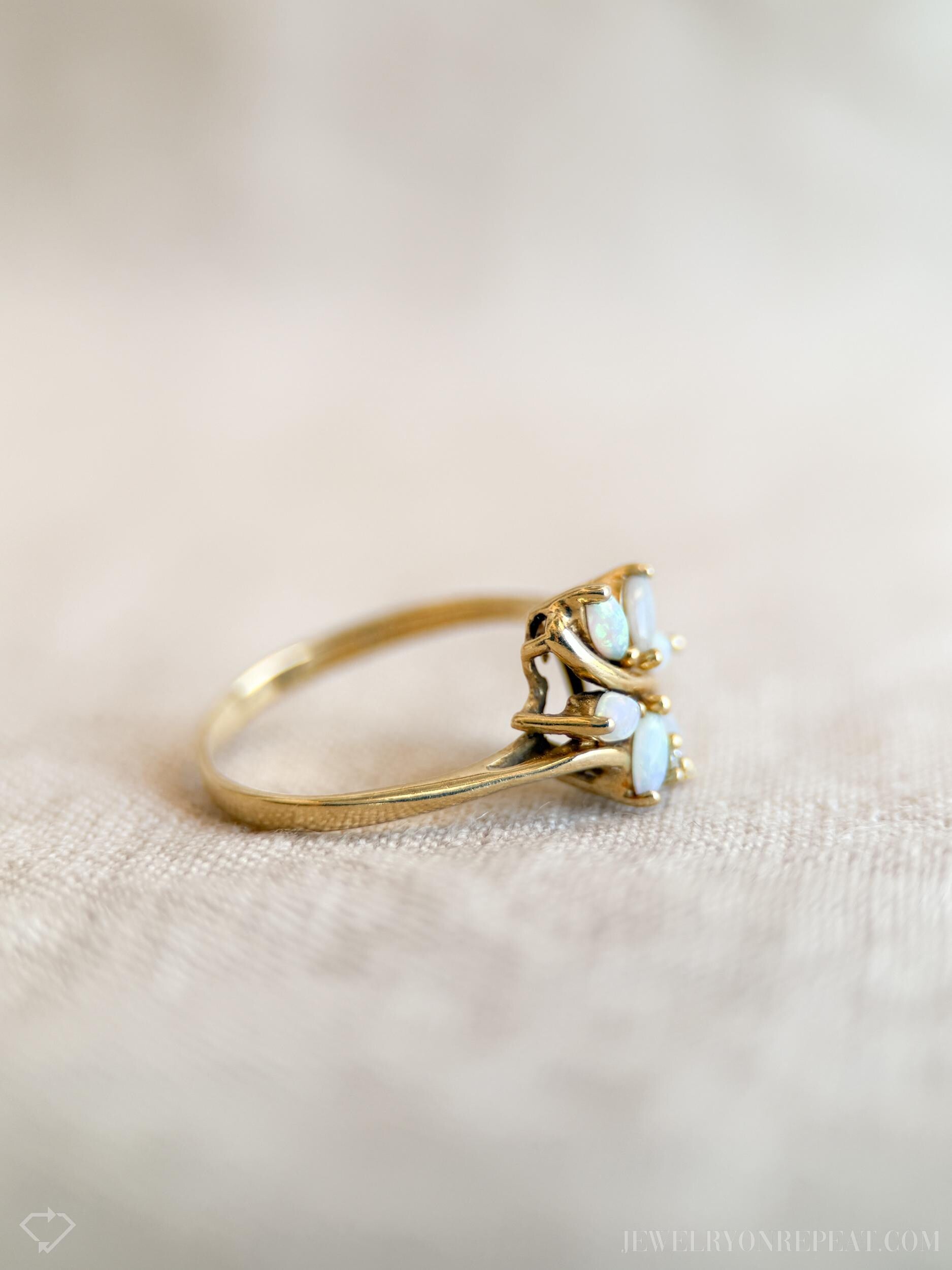 Vintage Opal Cluster Ring in 14k Gold, Antique Jewelry from the 1970s - Timeless, Sustainable, @JewelryOnRepeat