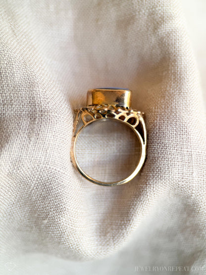 Vintage 1970s Boulder Opal Filigree Ring in 14k Gold