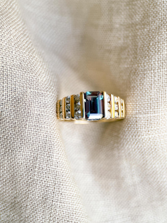 Vintage Alexandrite and Diamond Channel Set Ring in 14k Gold, Antique Jewelry from the 1990s - Timeless, Sustainable, @JewelryOnRepeat