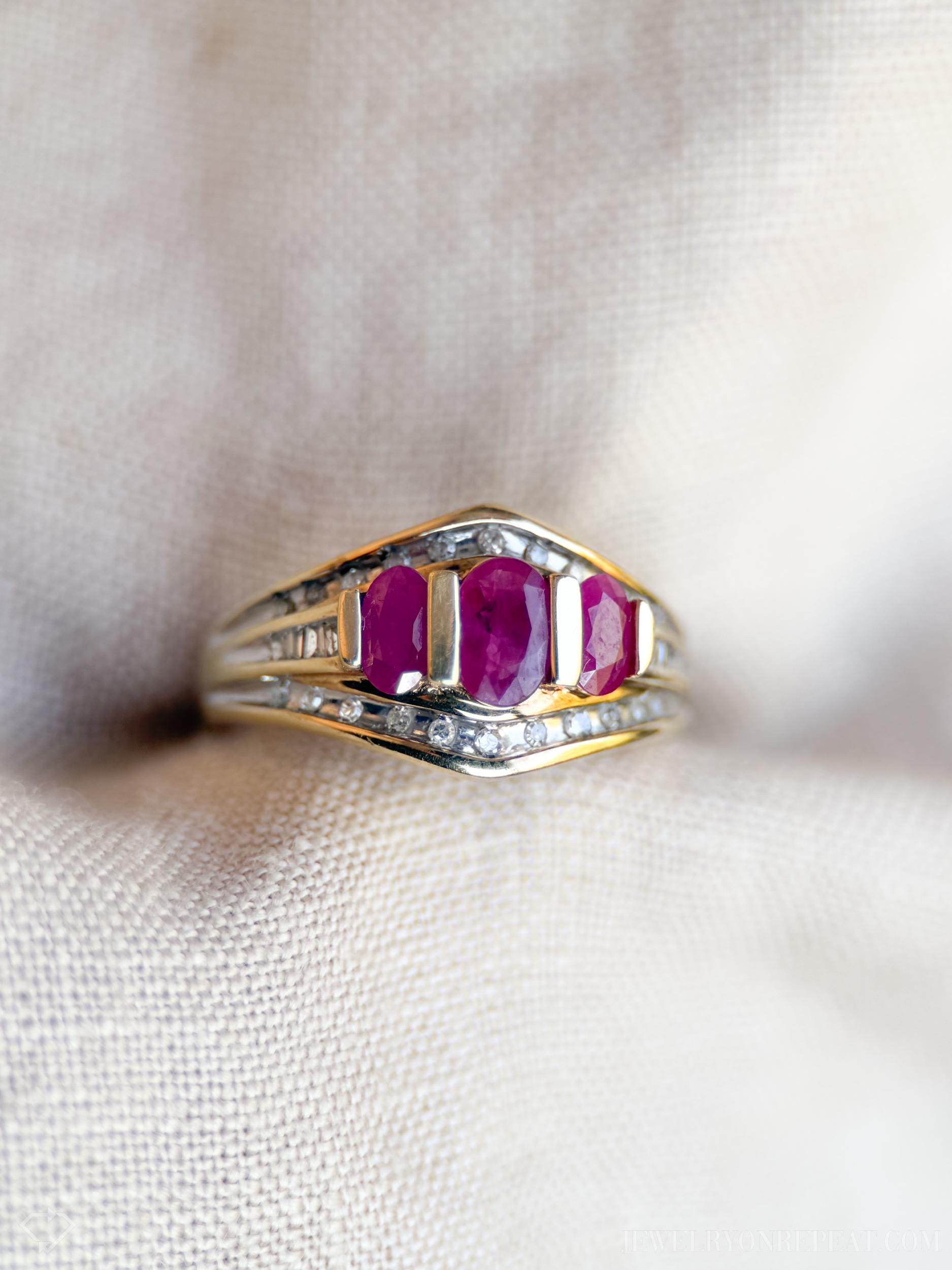 Vintage Three Stone Ruby Ring in 10k Gold, Retro Jewelry from the 1980s - Timeless, Sustainable, @JewelryOnRepeat