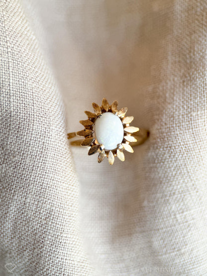 Vintage Opal Ring, 14k Gold, Flower Statement Ring, 1970s Floral Jewelry