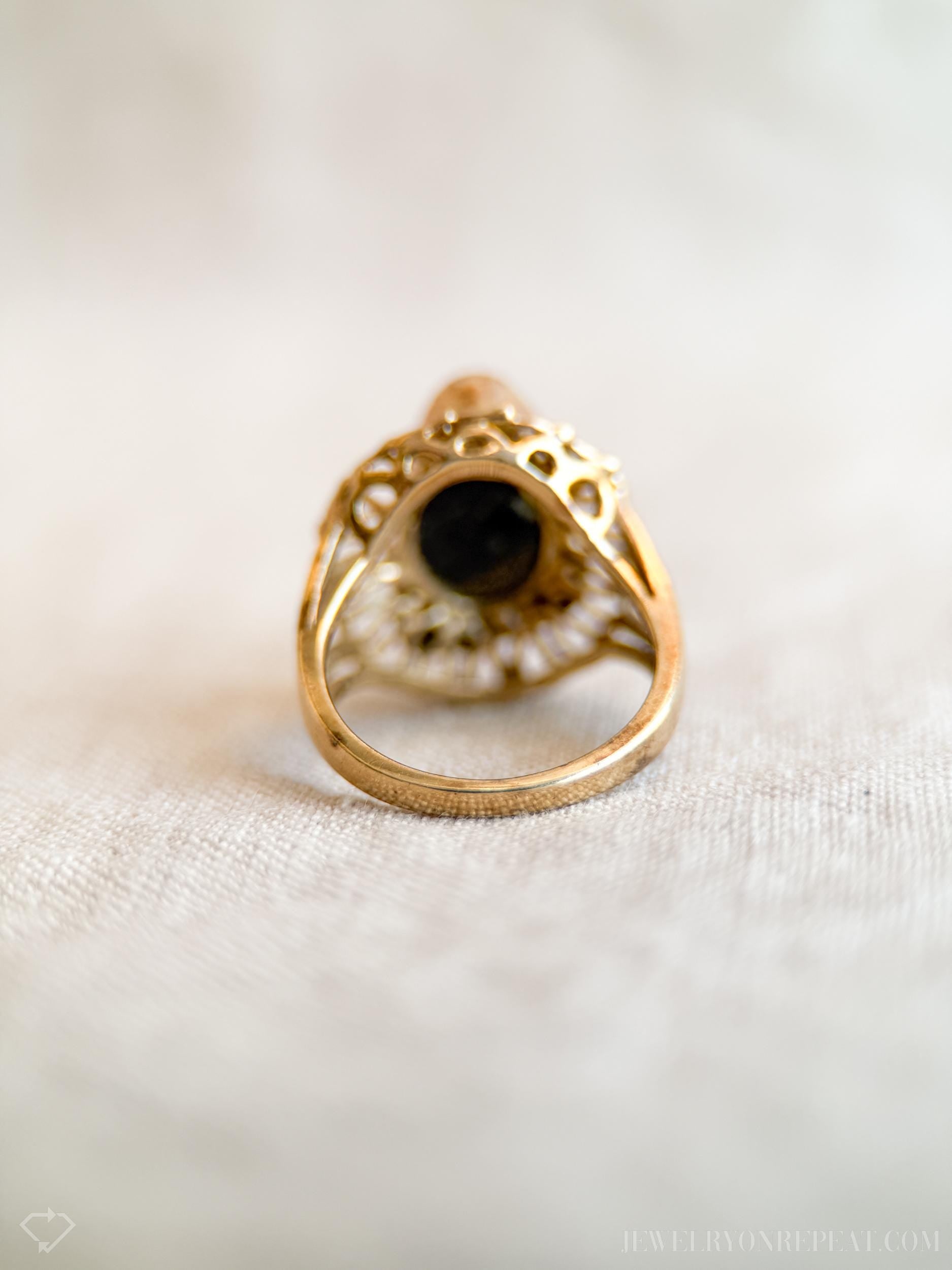 Vintage 1970s Boulder Opal Filigree Ring in 14k Gold