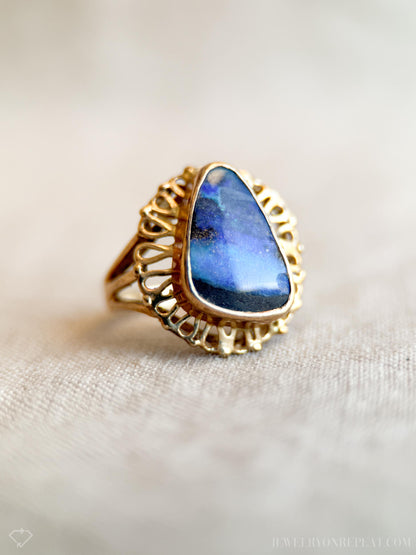 Vintage 1970s Boulder Opal Filigree Ring in 14k Gold