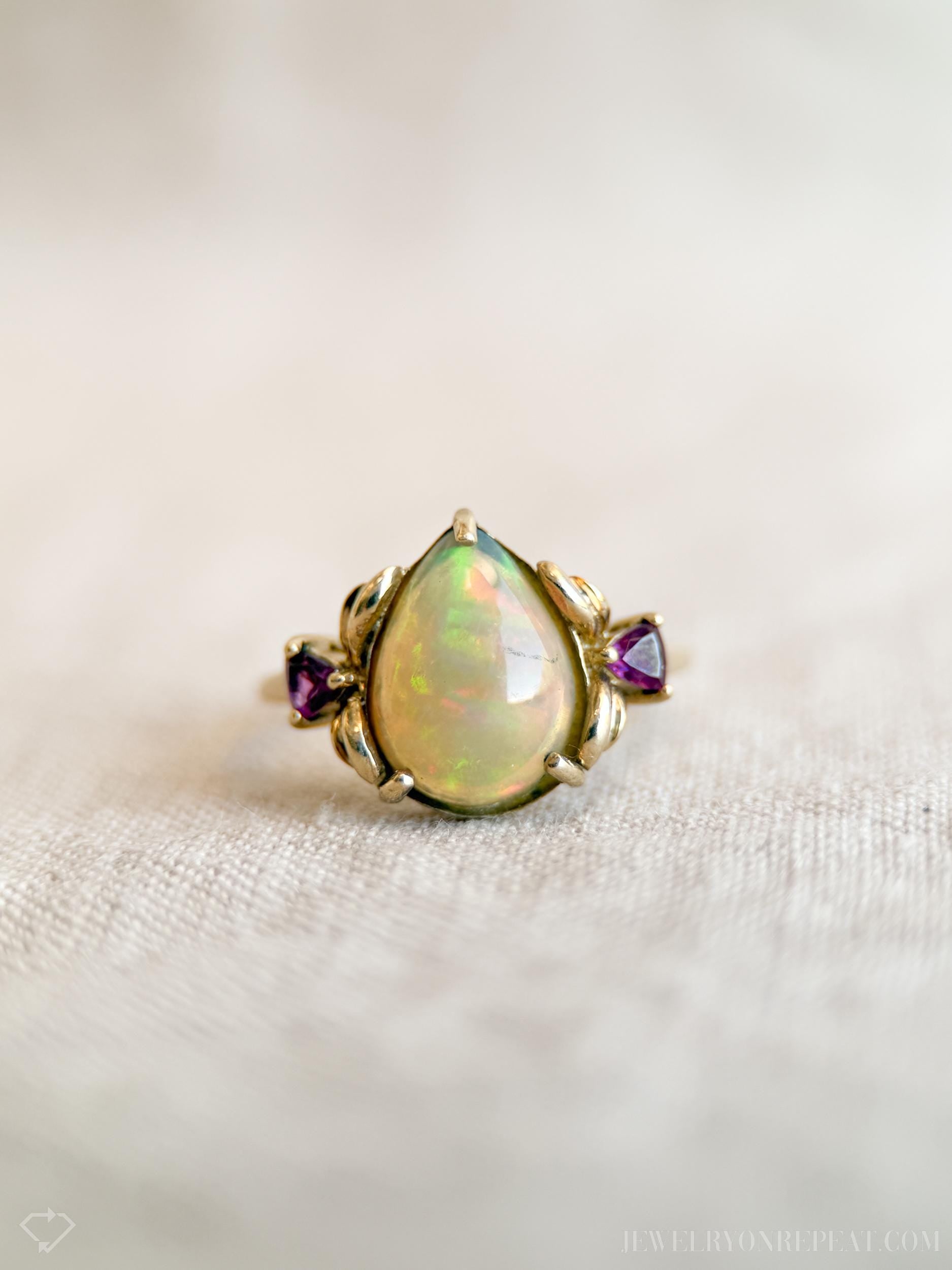 Vintage Pear Cut Opal and Garnet Ring in 14k Gold, Antique Jewelry from the 1990s - Timeless, Sustainable, @JewelryOnRepeat