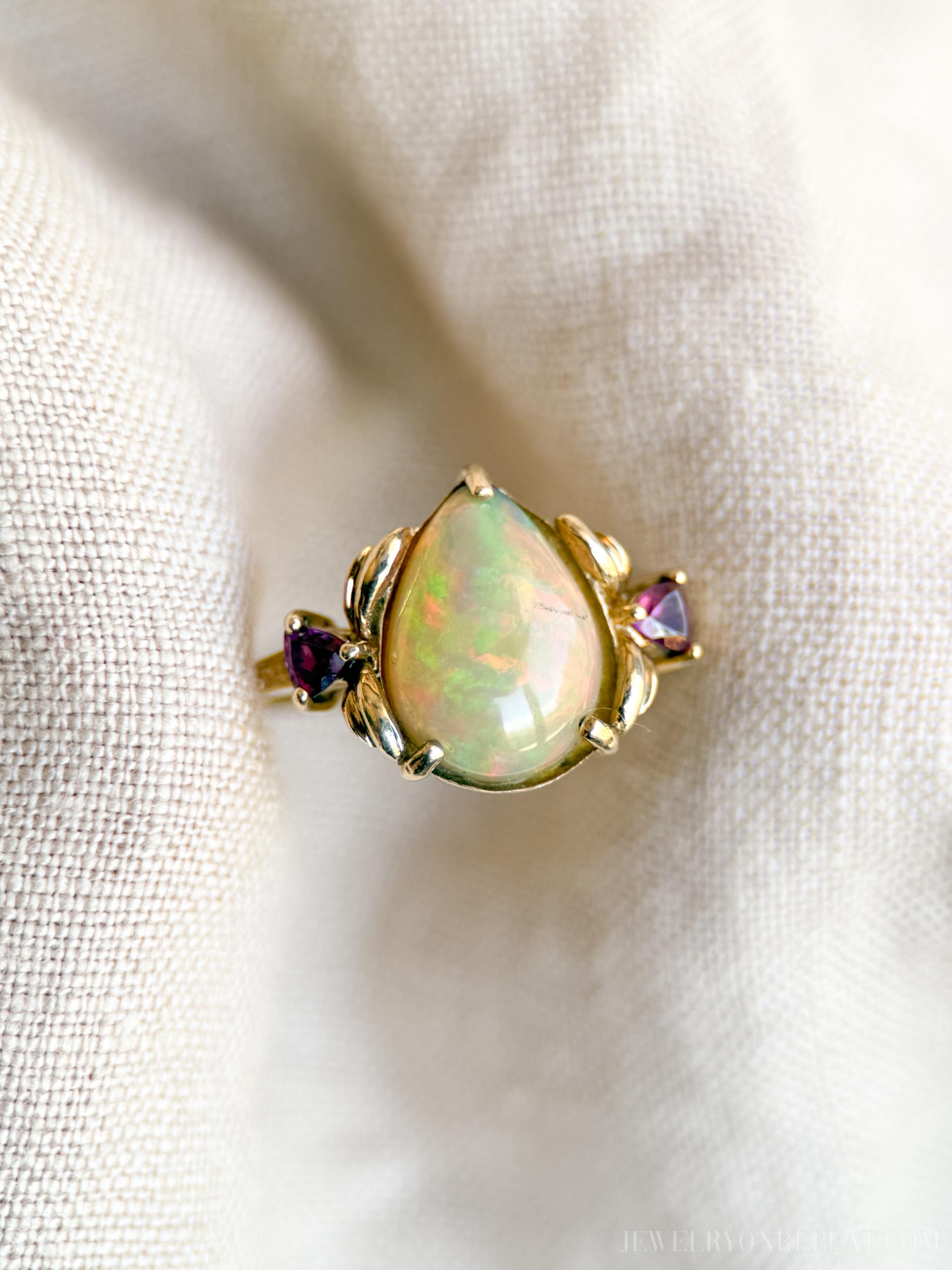Vintage Pear Cut Opal and Garnet Ring in 14k Gold, Antique Jewelry from the 1990s - Timeless, Sustainable, @JewelryOnRepeat