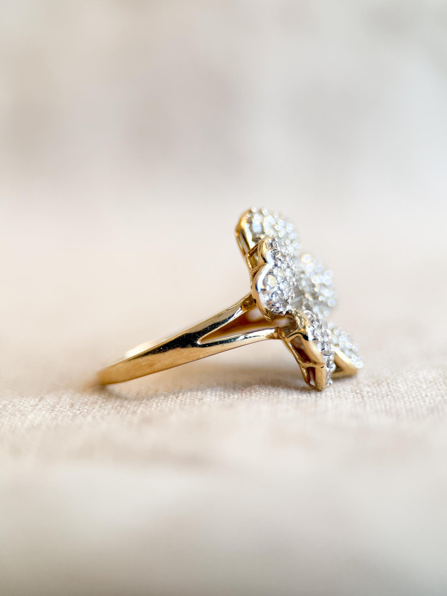 Vintage Diamond Cluster Flower Ring in 14k Gold, Vintage Jewelry from the 1990s - Timeless, Sustainable, @JewelryOnRepeat