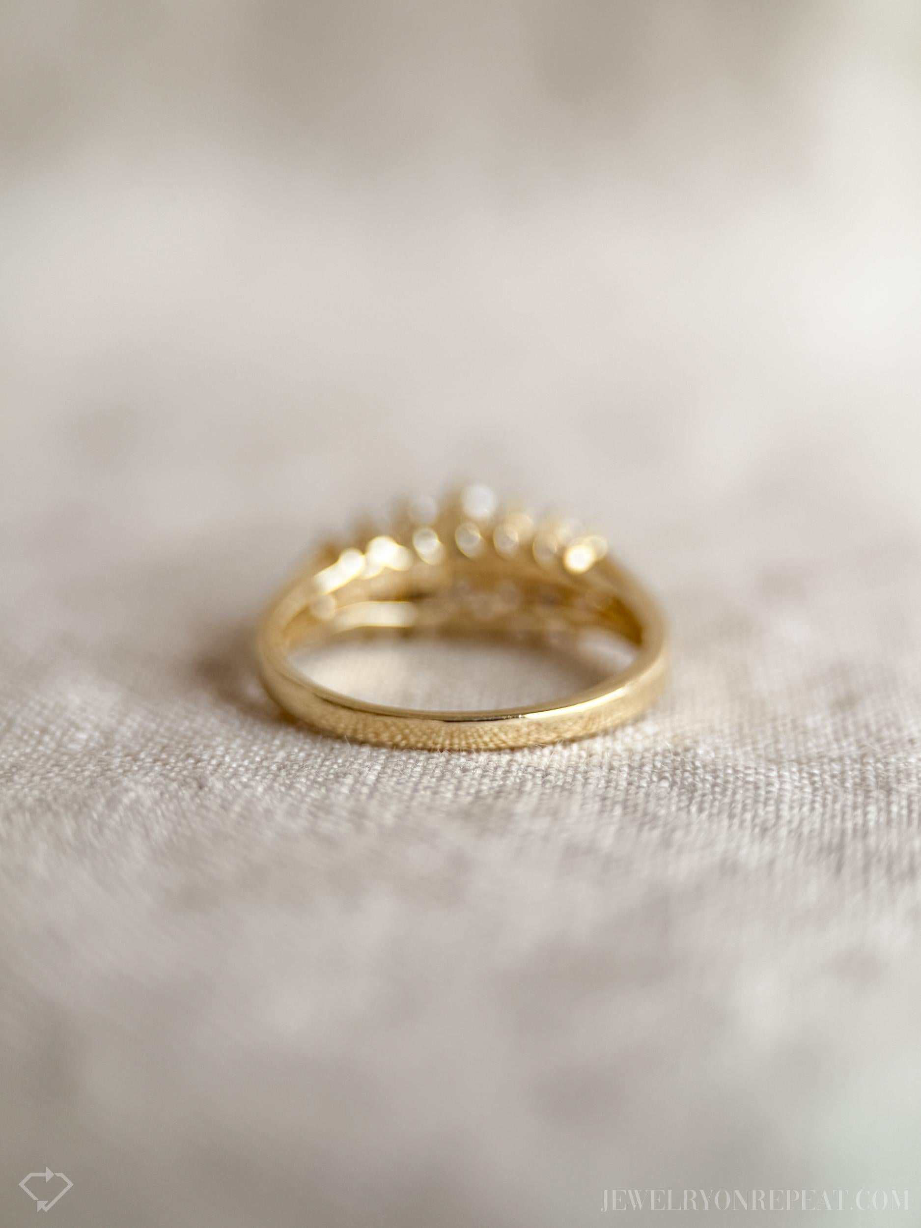 Vintage Diamond Pyramid Set Anniversary Band in 14k Gold, Retro Jewelry from the 1990s - Timeless, Sustainable, @JewelryOnRepeat