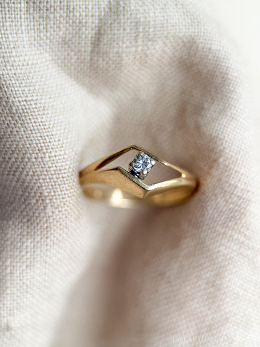 Vintage Diamond Art Deco Solitaire Engagement Ring in 14k Gold, Antique 1960s Jewelry - Timeless, Sustainable, @JewelryOnRepeat