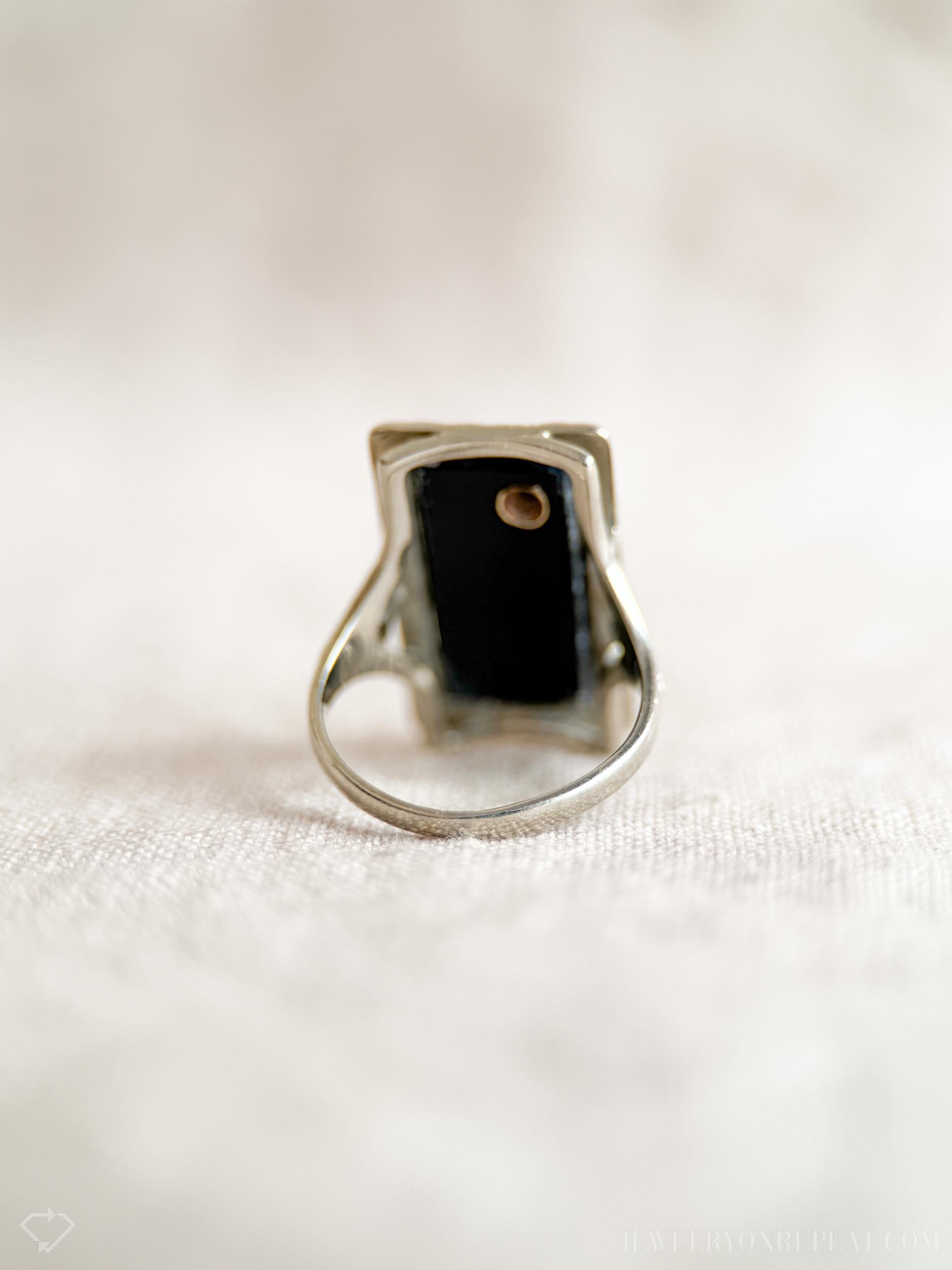 Vintage Onyx and Diamond Ring in 18k White Gold, Antique Jewelry from the 1940s - Timeless, Sustainable, @JewelryOnRepeat