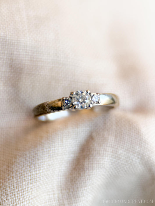 Vintage Three Stone Diamond Engagement Ring in 14k White Gold, Retro Jewelry from the 1990s - Timeless, Sustainable, @JewelryOnRepeat