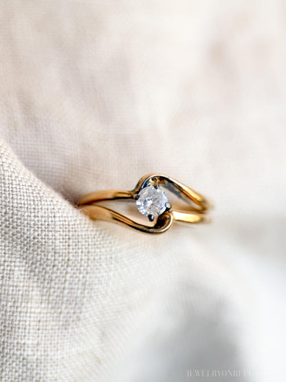 Vintage 1990s Diamond Solitaire Engagement Ring in 14k Gold